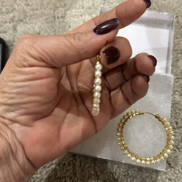 Pearl Hoop Earrings - Picture 5 of 6